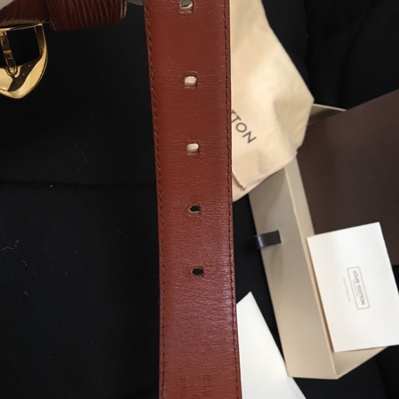 Authentic LV Brown Epi Belt, preowned - Picture 7 of 8